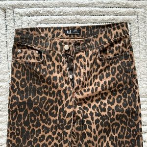 Zara TRF Leopard Straight Jeans Size 4